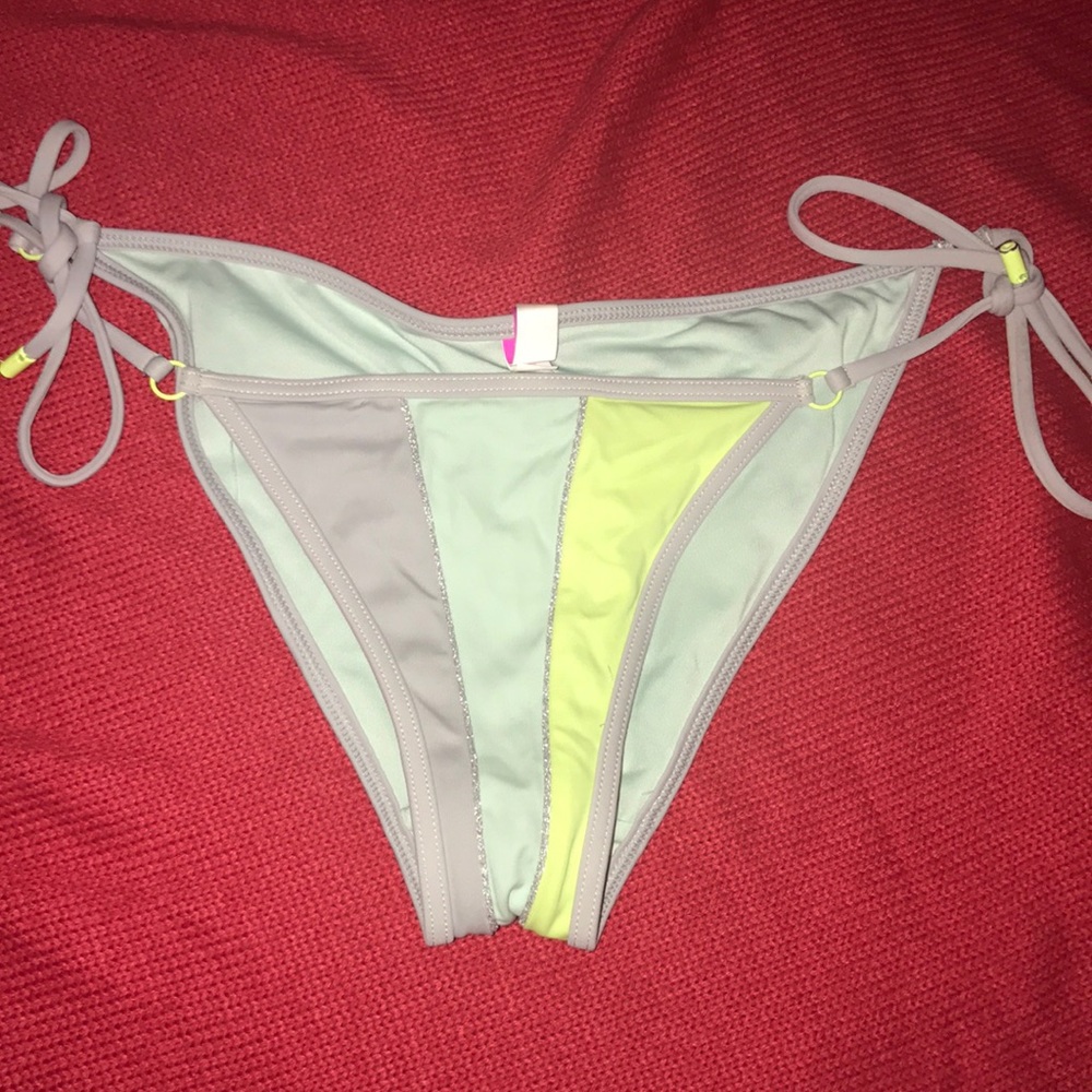 Victoria's Secret Side Tie Bikini Bottoms Small